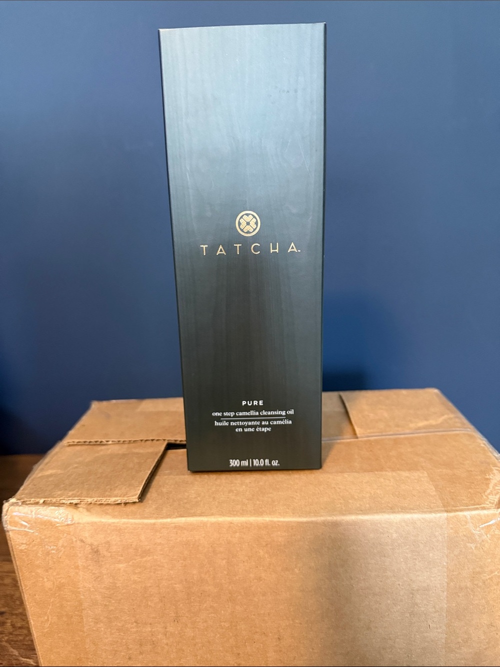 Tatcha Pure One Step Camellia Cleansing Oil – Black and Gold Packaging